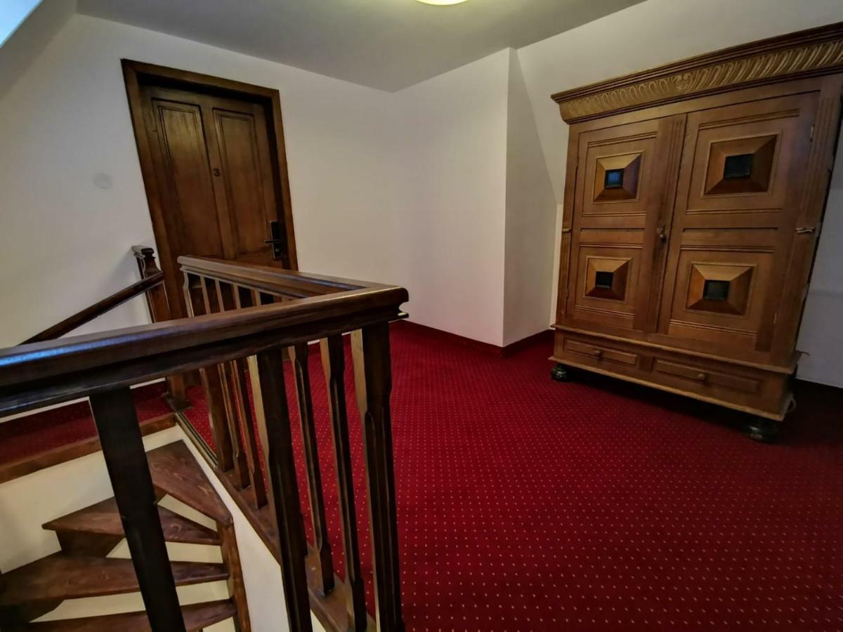 Guest house Casa Kuhn 4*
